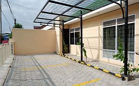 Reddoorz Near Gejayan 3